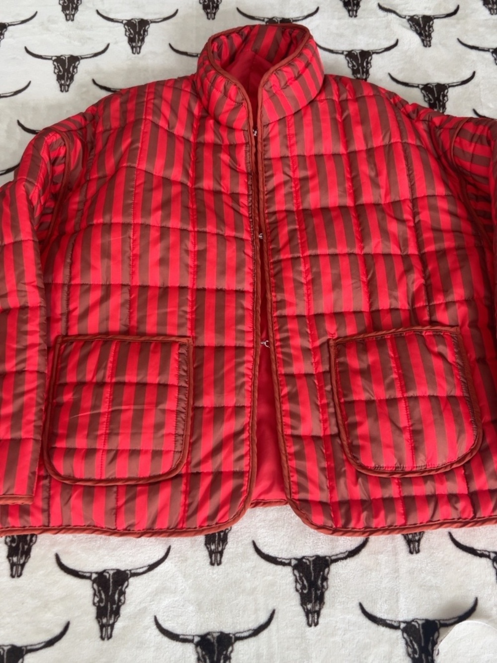 Red Brown Striped Quilted Puffer Jacket Patch Pockets Size M
